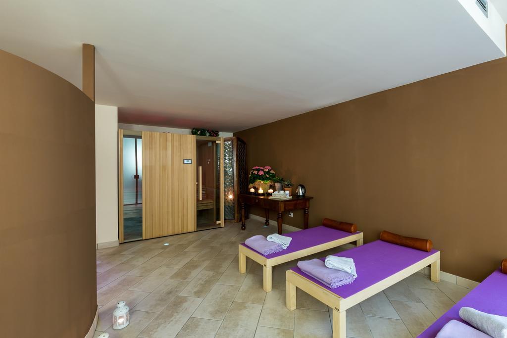 Hotel Acquadolce بسكييرا ديل غاردا المظهر الخارجي الصورة