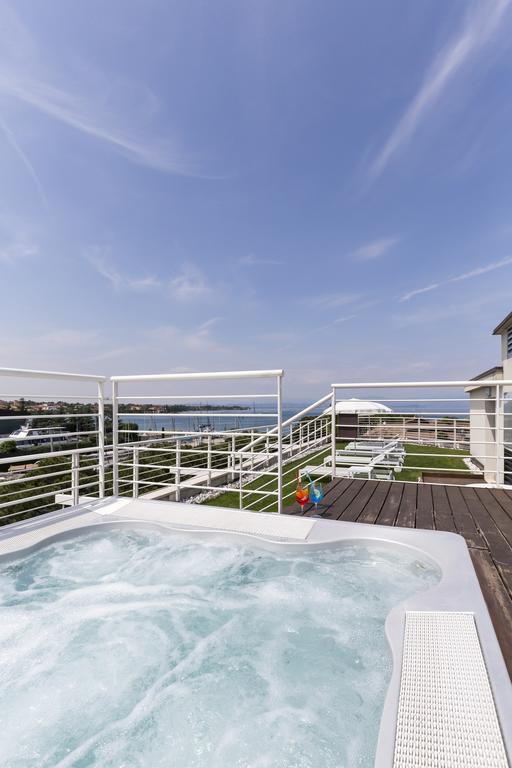 Hotel Acquadolce بسكييرا ديل غاردا المظهر الخارجي الصورة